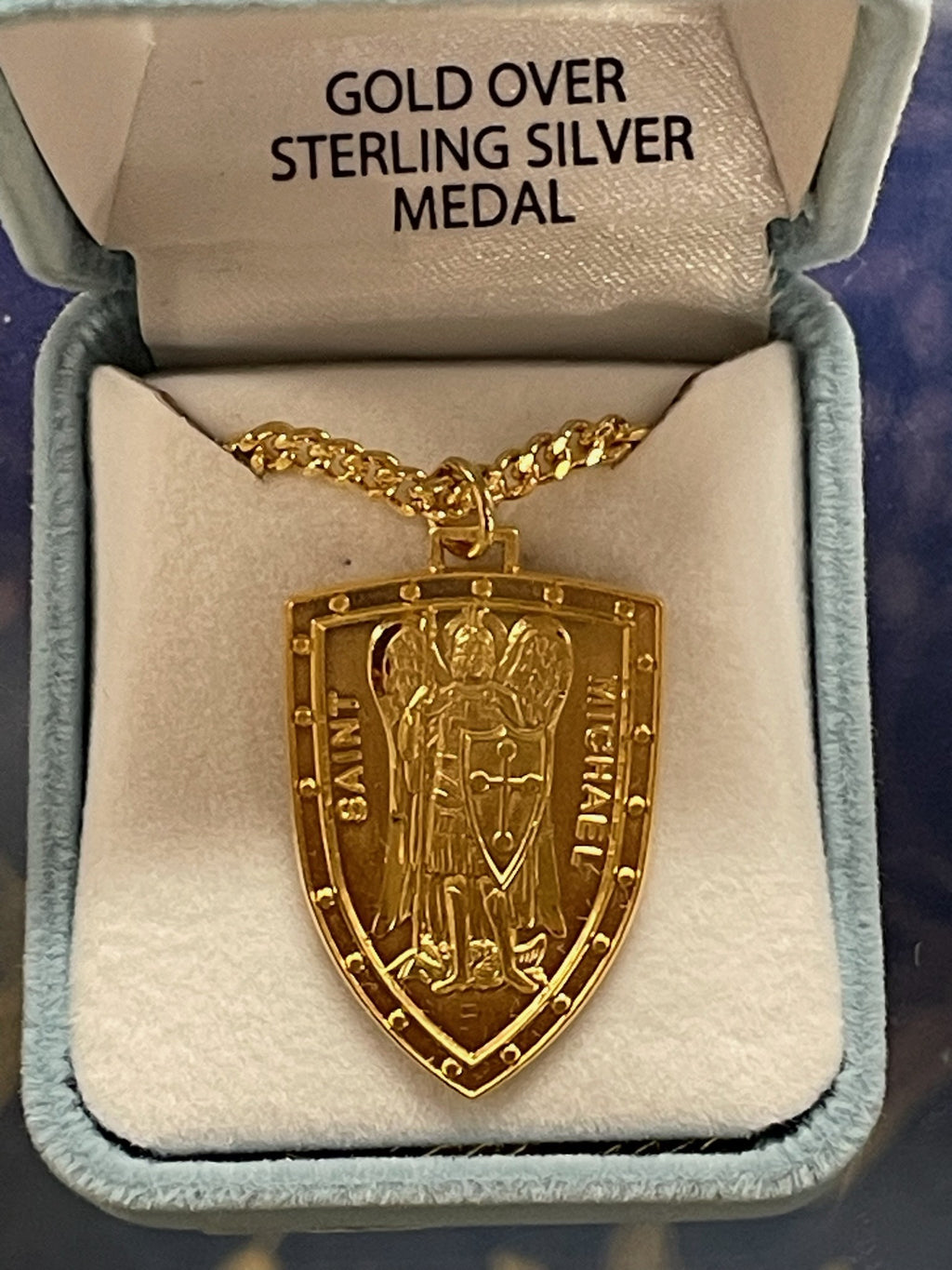 16K GP ST MICHAEL SHIELD 24"