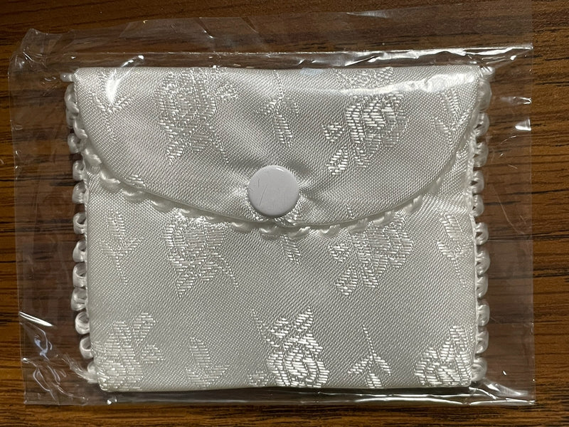 WHITE 1ST COM ROSARY CASE