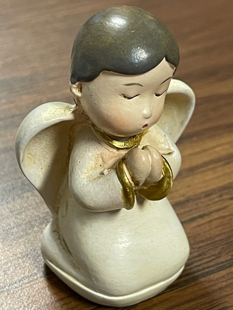 PRAYING ANGEL COMMUNION