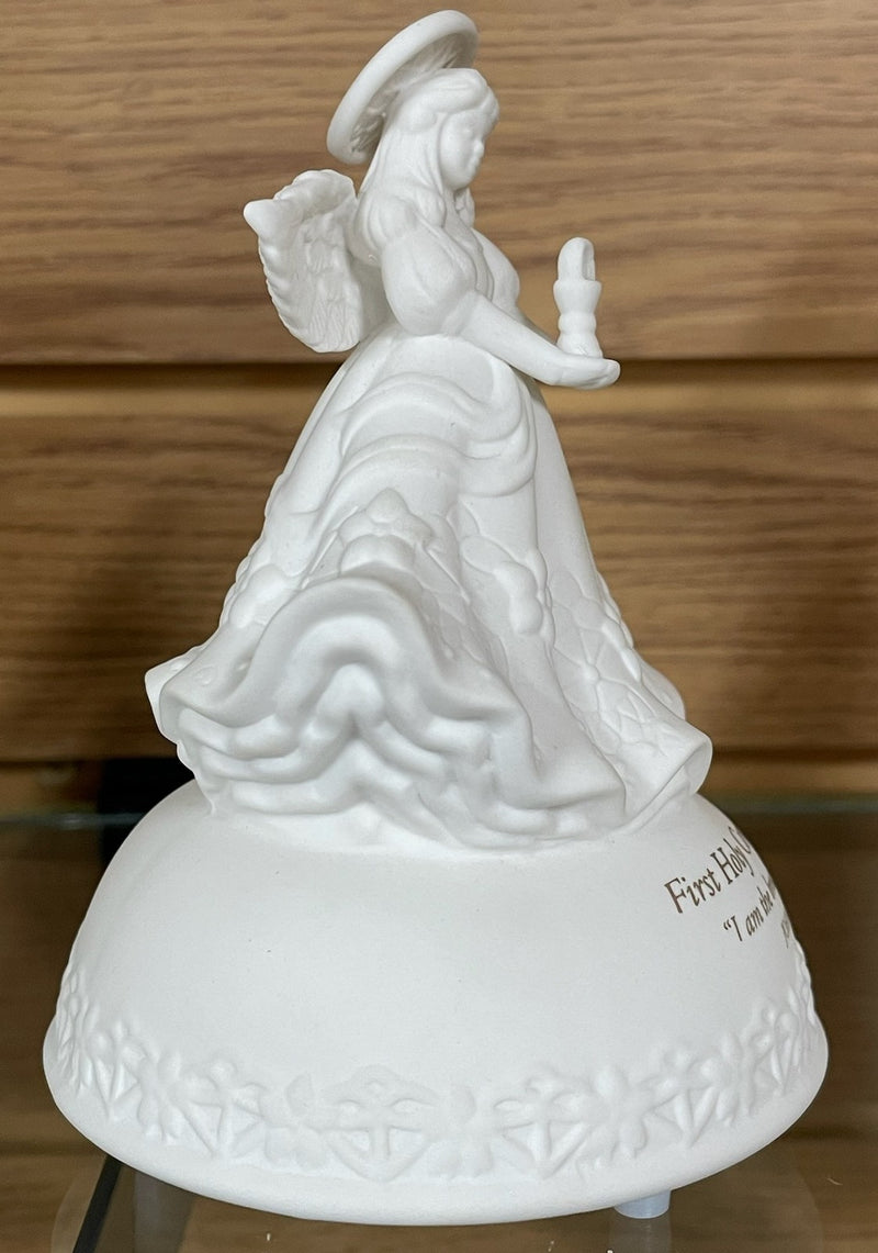 COMMUNION ANGEL MUSICAL WHITE