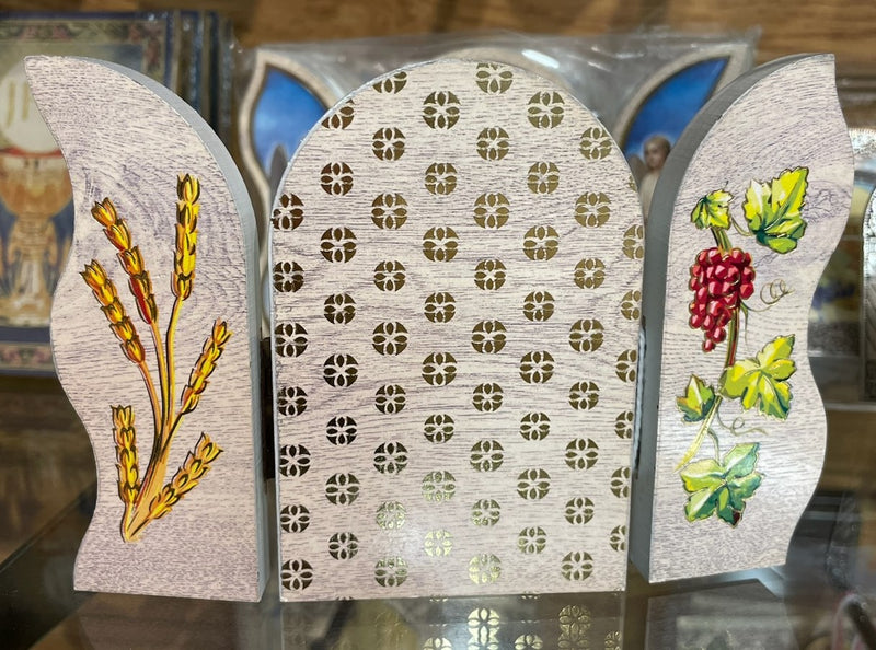 COMMUNION STANDING WH TRYPTYCH